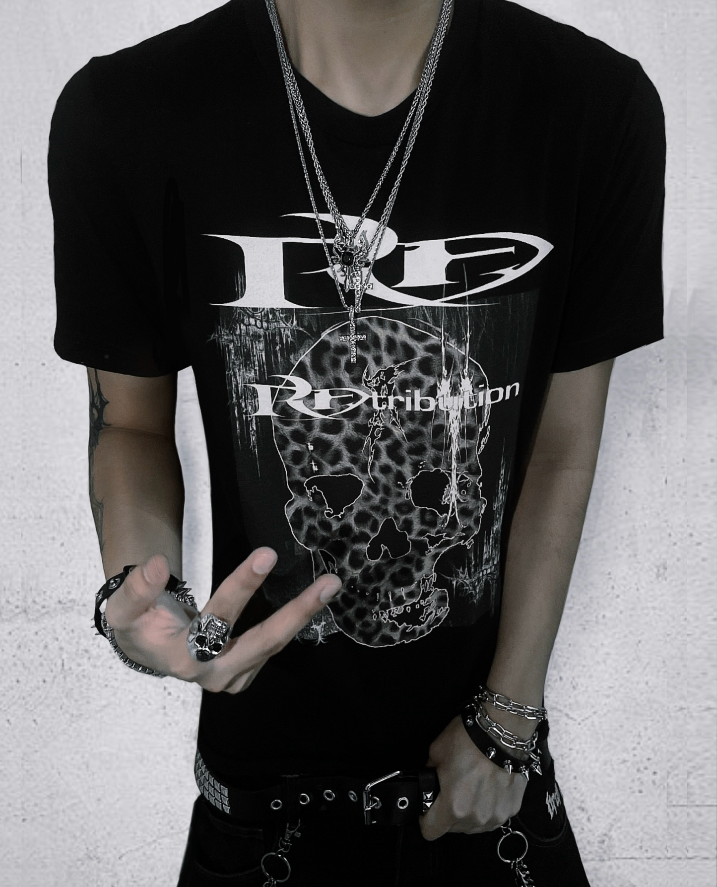 LEOPARD PRINT TEE